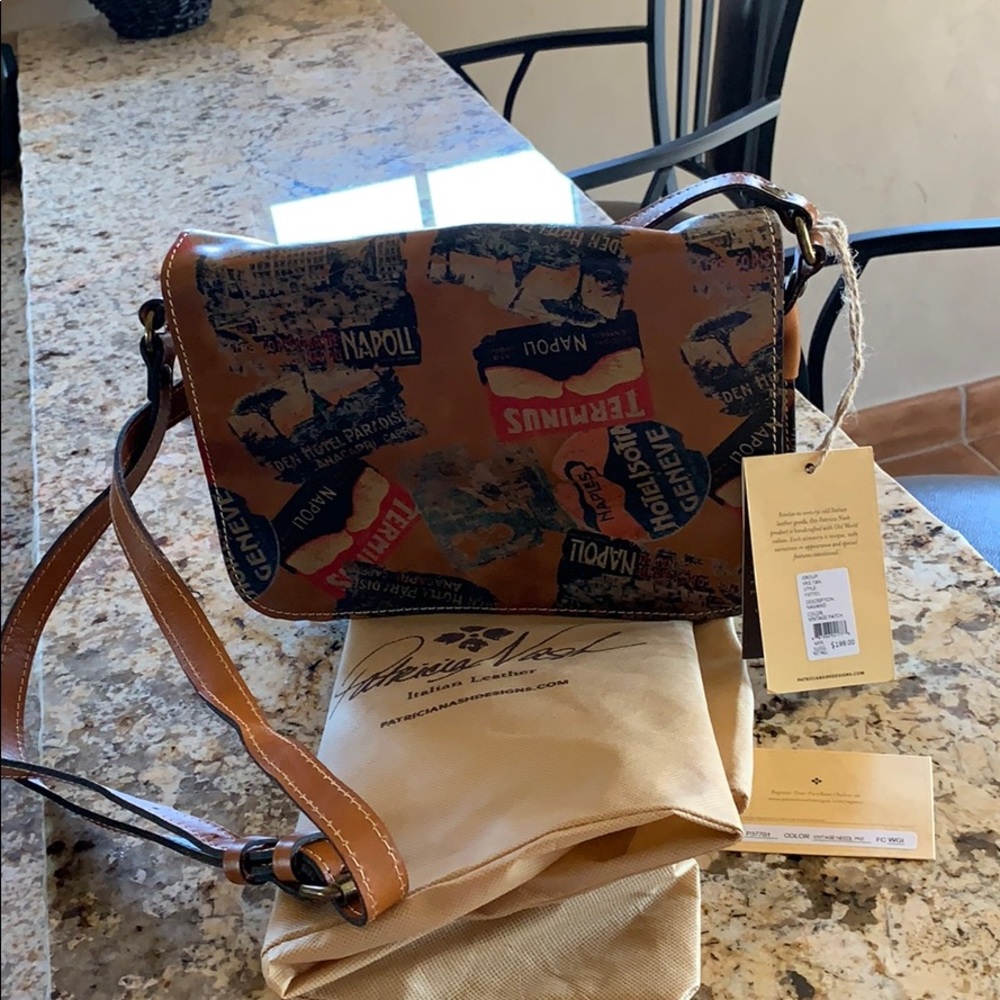 Authentic Patricia Nash Navano Shoulder Bag.